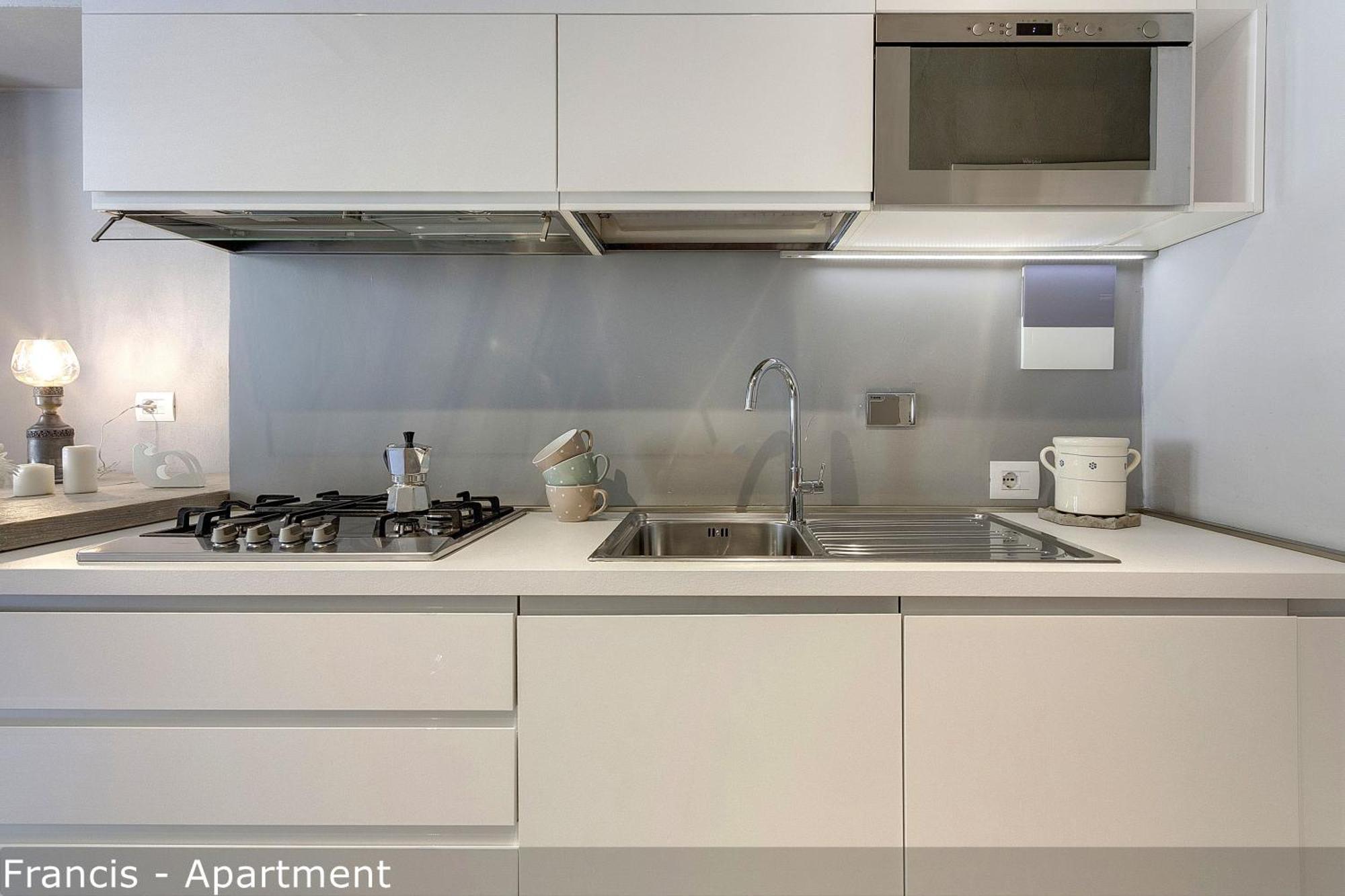 Jake & Francis Apartments By Mamo Florence Luaran gambar
