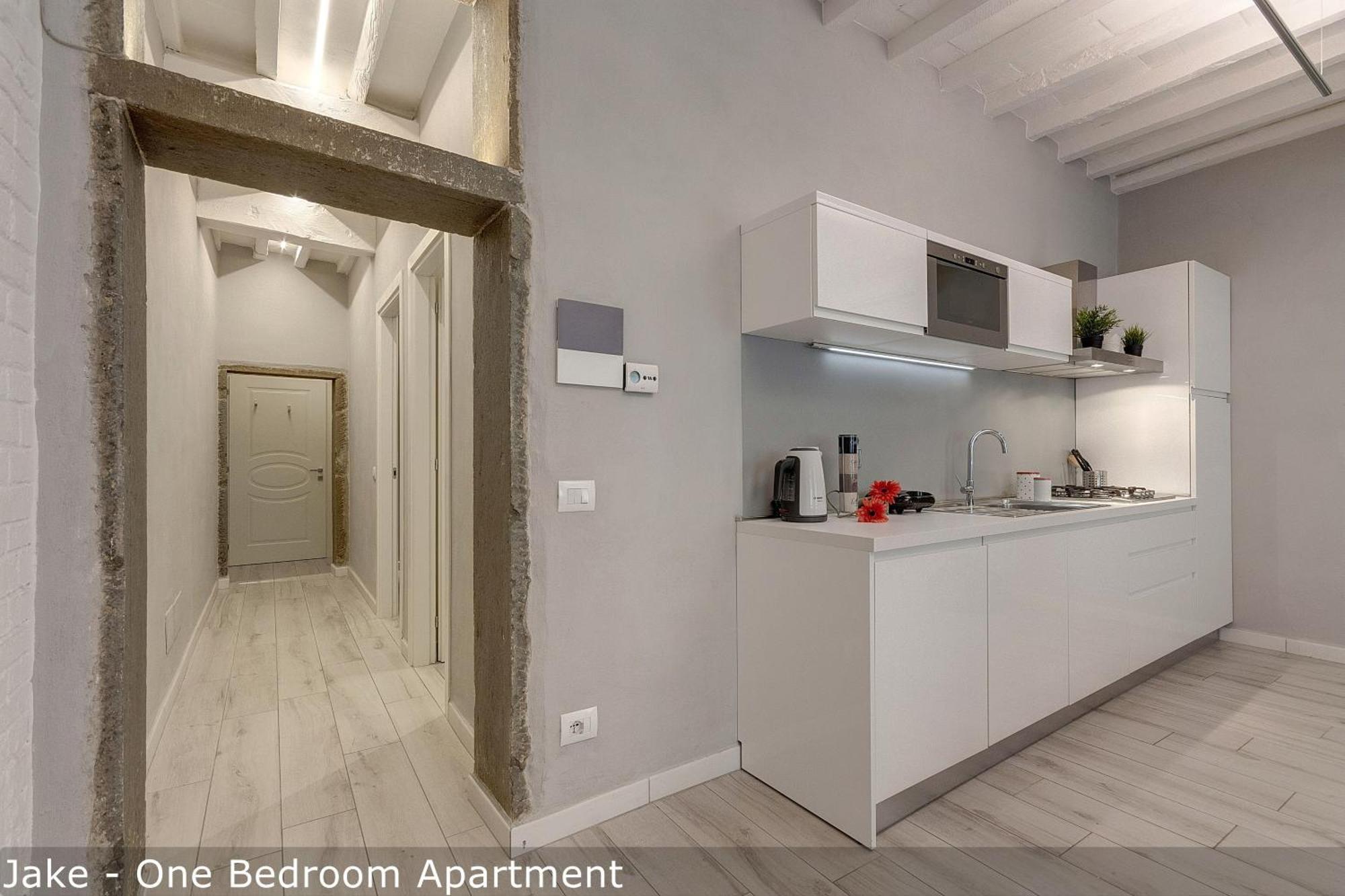 Jake & Francis Apartments By Mamo Florence Luaran gambar