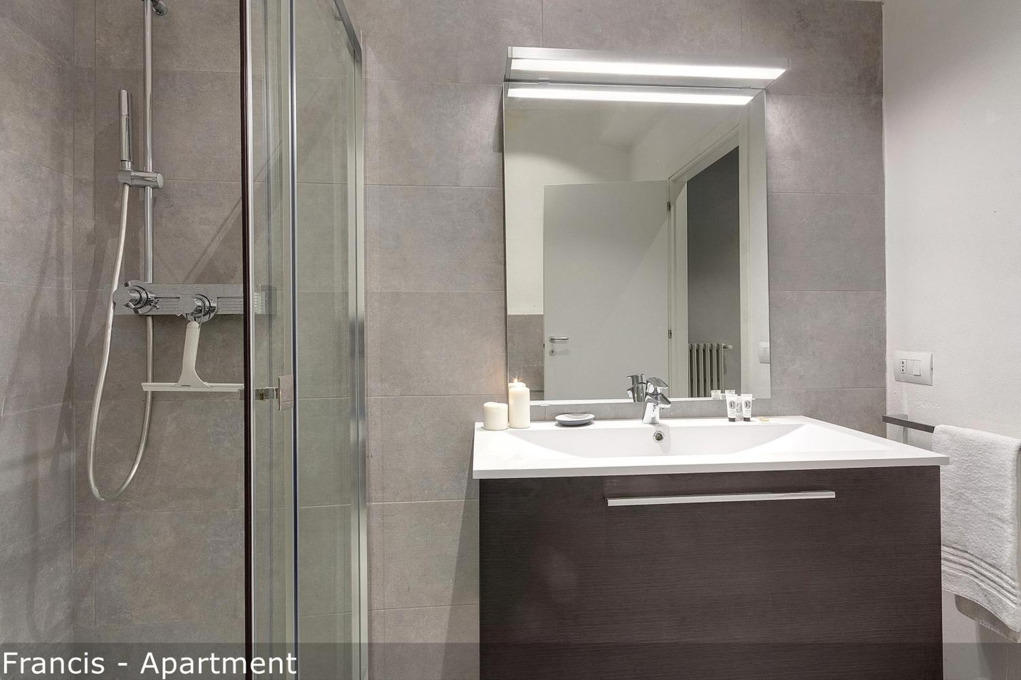 Jake & Francis Apartments By Mamo Florence Luaran gambar