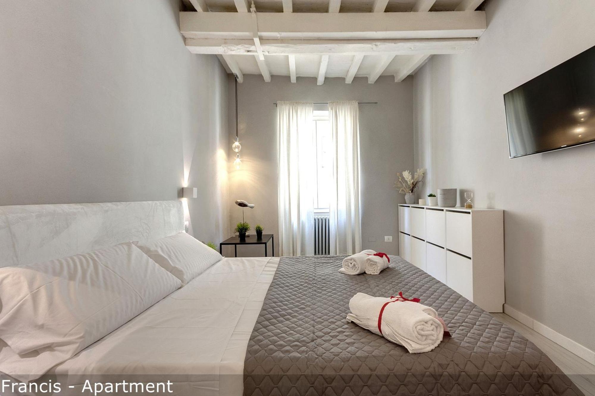Jake & Francis Apartments By Mamo Florence Luaran gambar
