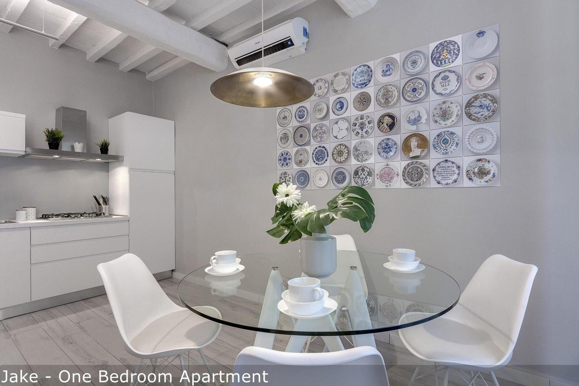 Jake & Francis Apartments By Mamo Florence Luaran gambar