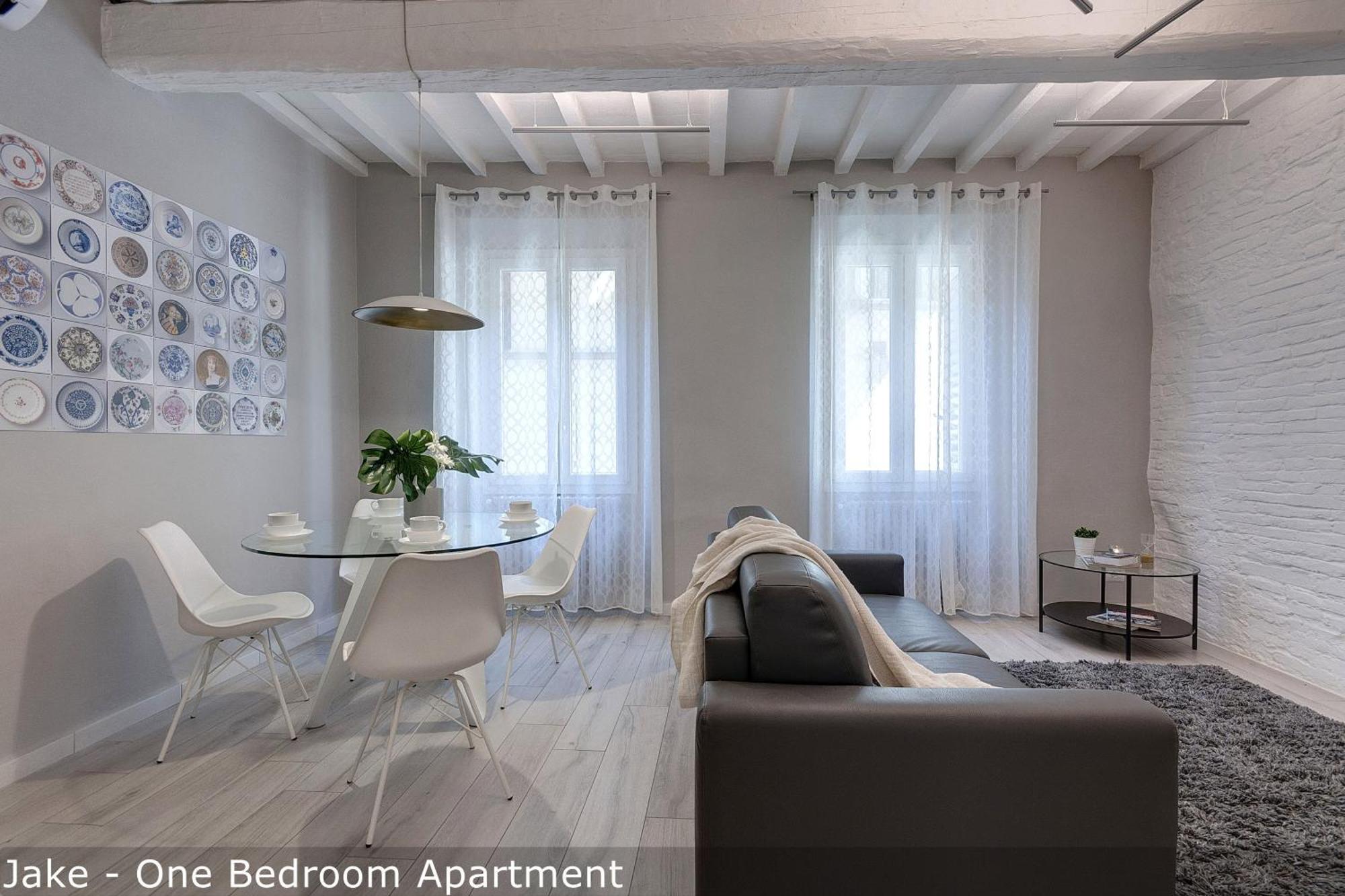 Jake & Francis Apartments By Mamo Florence Luaran gambar